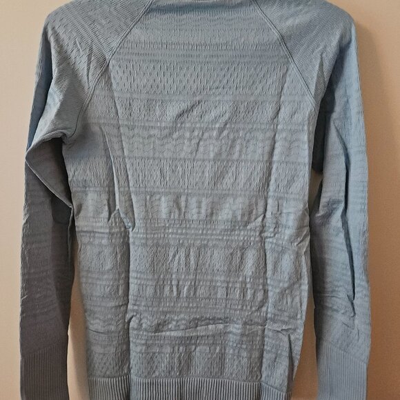 Lululemon Rest Less Pullover NWT Size 8 Blue Haze - Picture 3 of 4